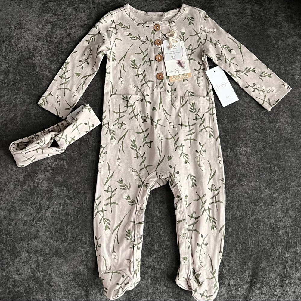 NWT Jessica Simpson Footie and Headband Set